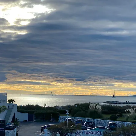 Front De 'le Soleillan' アパート ラ・グランド・モット