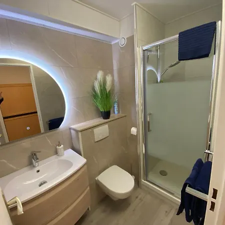 Front De 'le Soleillan' Apartment *
