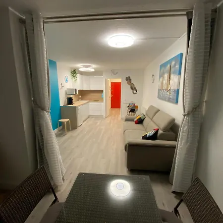 Apartment Front De 'le Soleillan' *