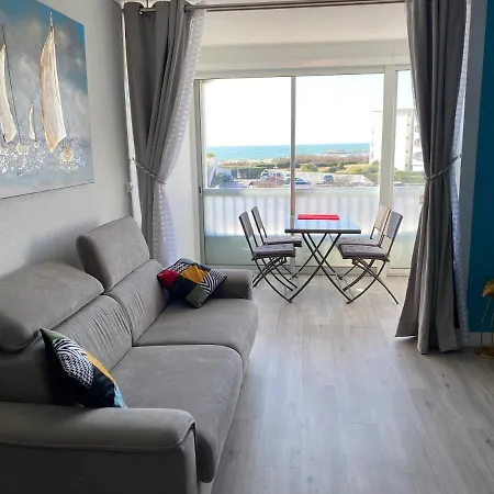 Apartment Front De 'le Soleillan' *